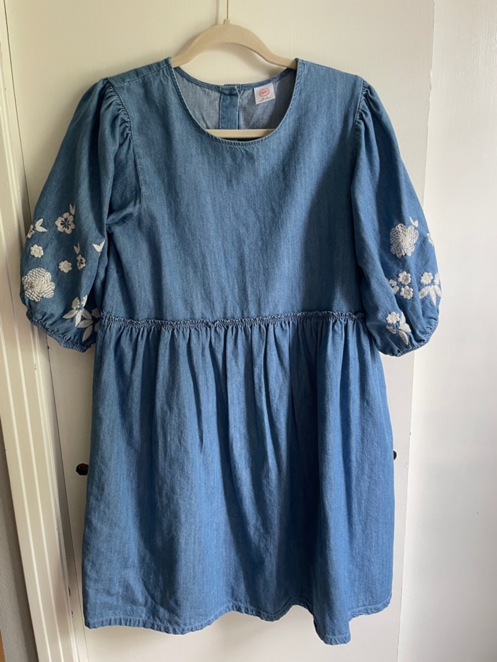 wonder nation Blue Denim Puff-Sleeve Dress with White Floral Embroidery